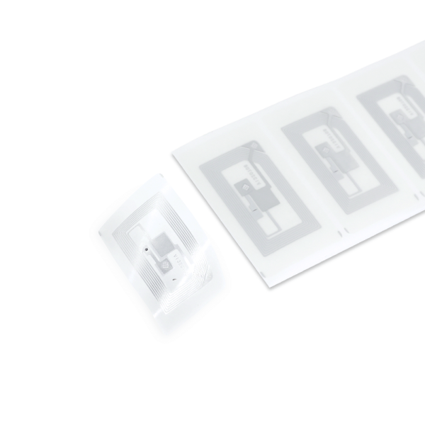 RFID wet inlay with easy-to-apply adhesive for seamless integration into labels or packaging