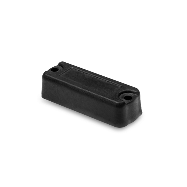 Heat-resistant on-metal RFID tag with PEEK housing and IP68 rating