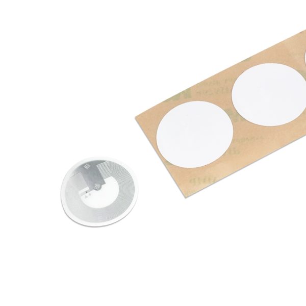 Durable HF NFC Label 30 mm