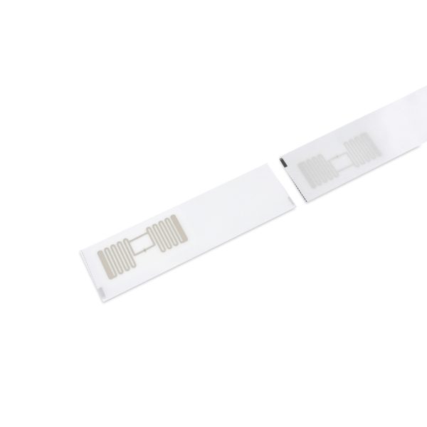 105 30 mm UHF RFID Care Label.