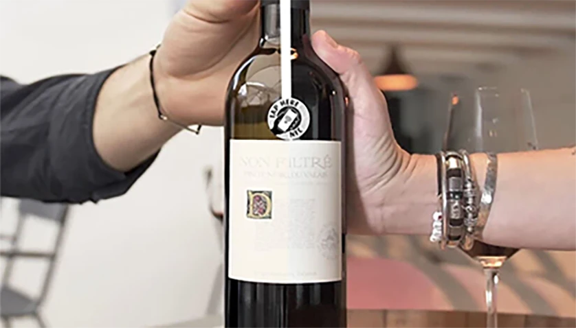 Bottle-Level Digital Identity