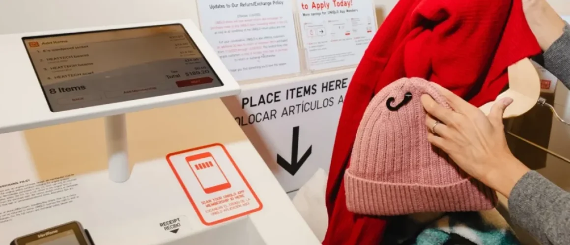 The Secret Behind UNIQLO Self-Checkout: How RFID Is Transforming Fashion Retail