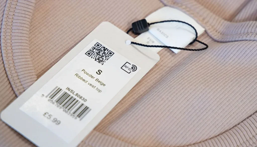 UNIQLO self checkout system demonstrating how RFID technology scans multiple clothing items instantly without barcode scanning