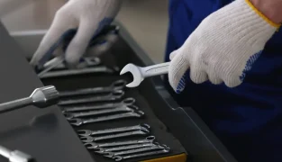 工具管理におけるRFID：工具を効率的に追跡・管理する方法