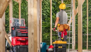 RFID in Construction: From Asset Tracking to Component Verification