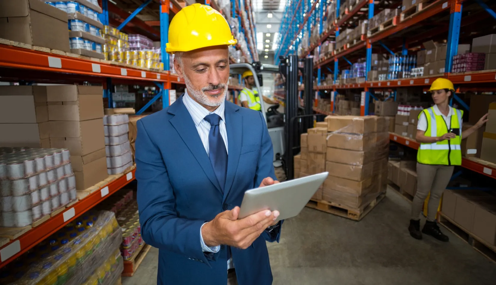 How to Improve Inventory Visibility Across Multiple Warehouses with RFID RFID technology improving inventory visibility across multiple warehouses